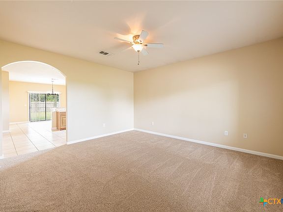 4th image of 100 Bell Meadows Dr