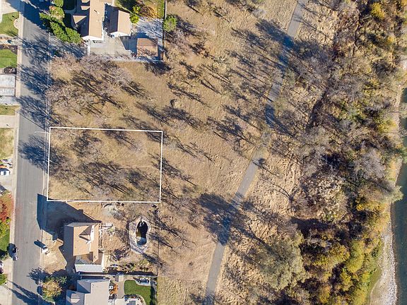 2nd image of 3189 Lake Redding Dr