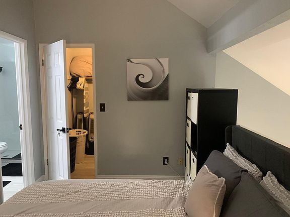 5th image of 510 Elm Dr