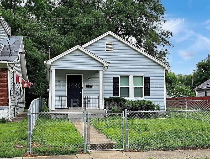 1st image of 3225 Kirby Ave