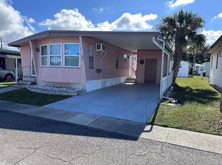 295 Laurel Ln, Largo, FL 33770