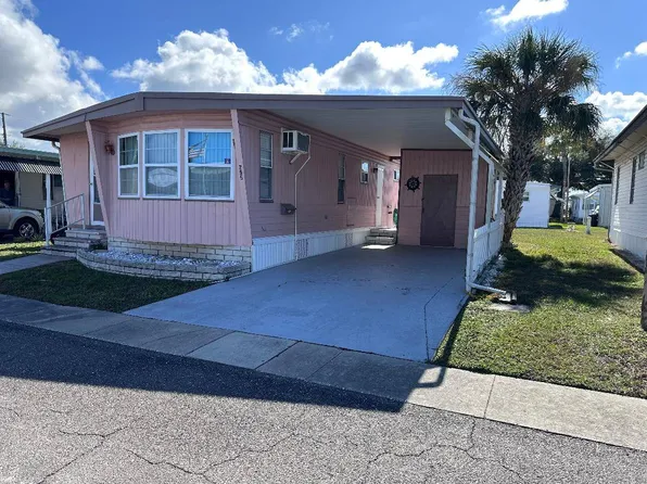 295 Laurel Ln, Largo, FL 33770