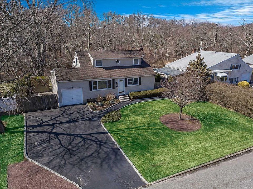 1st image of 42 Crescent Pl