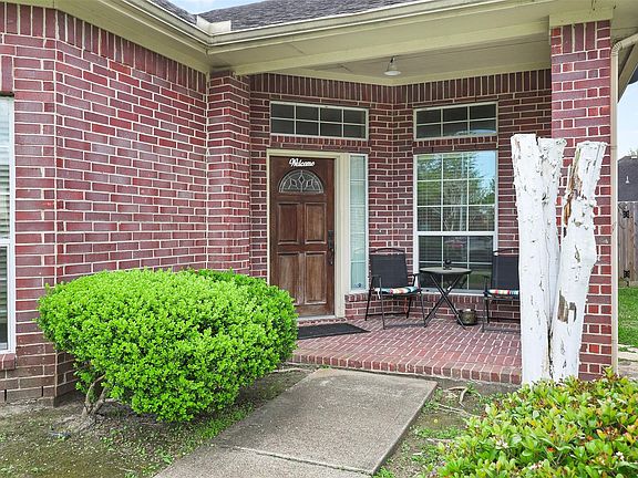 2nd image of 4906 Chase Stone Dr