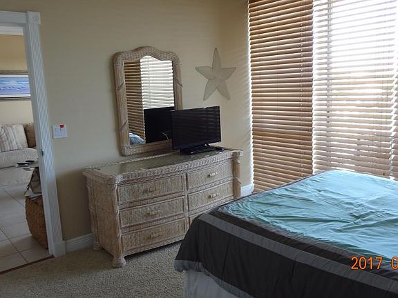 4th image of 140 Seaview Ct APT 604N