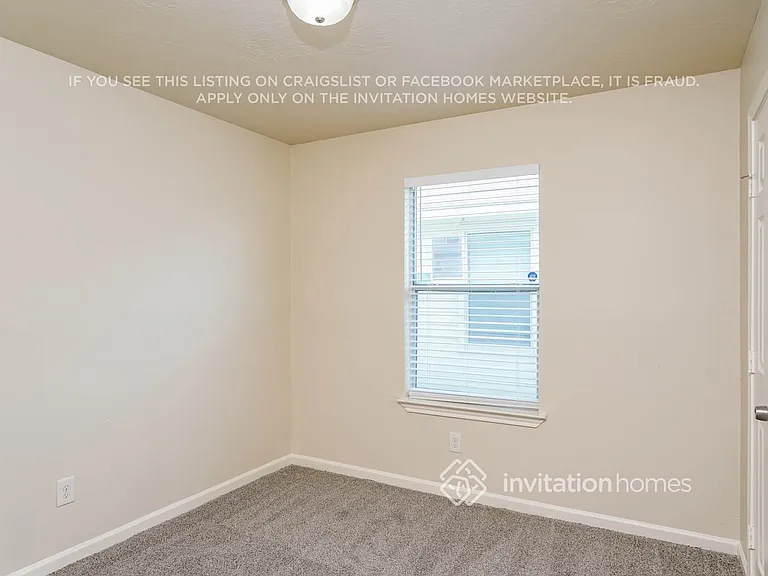 8583 Chaletford Dr — Photo 11