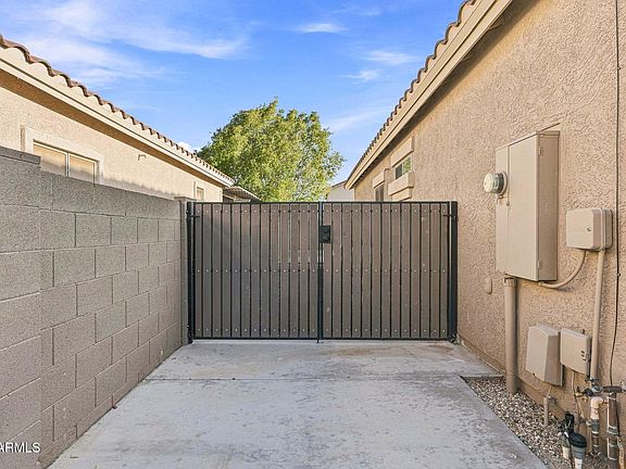 5th image of 16551 W JACKSON Street