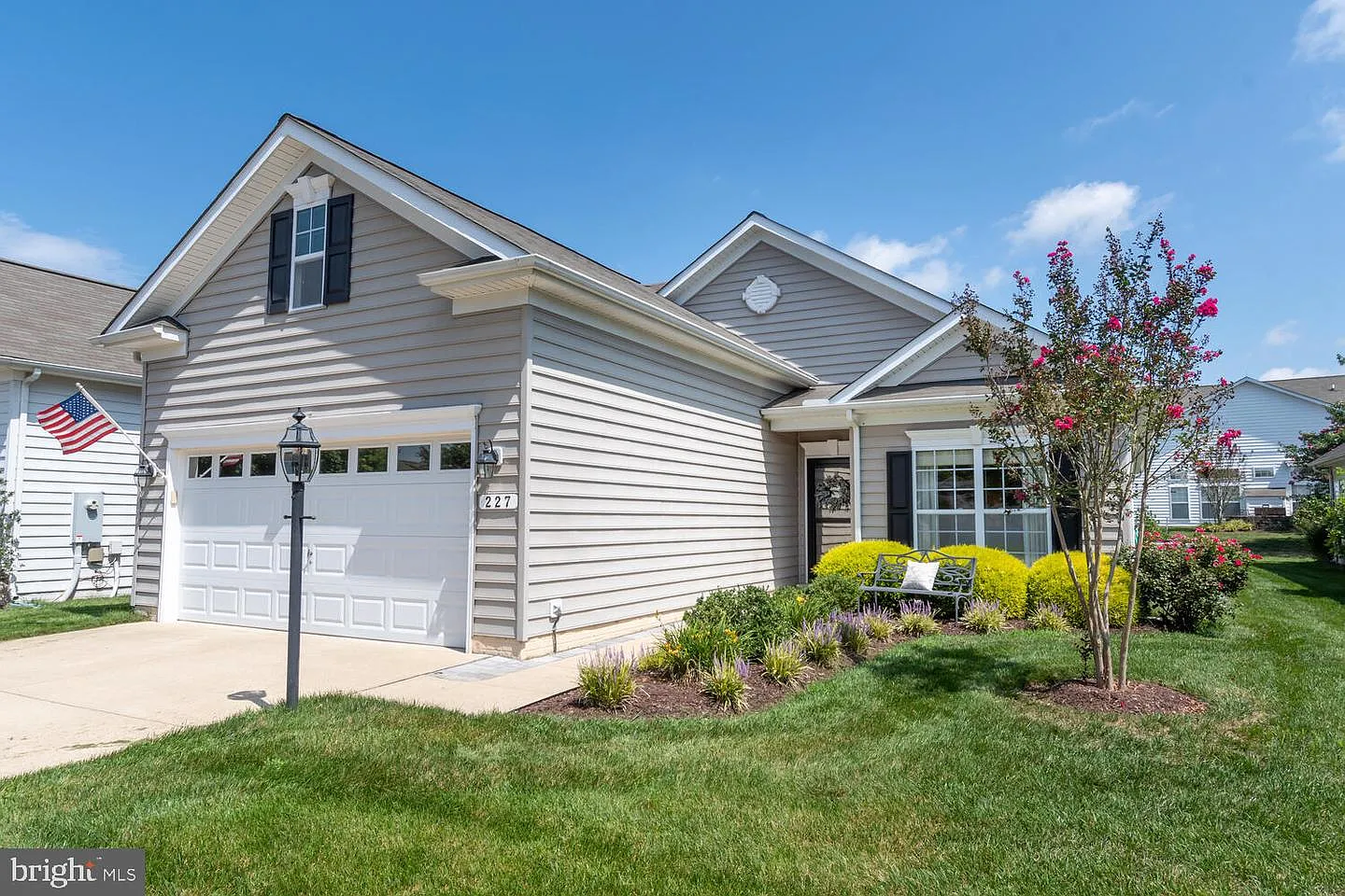 227 Harmony Way photo 1