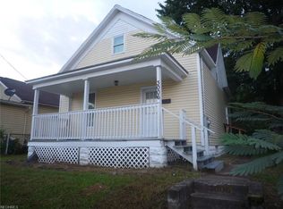 3006 8th Ave, Vienna, WV 26105