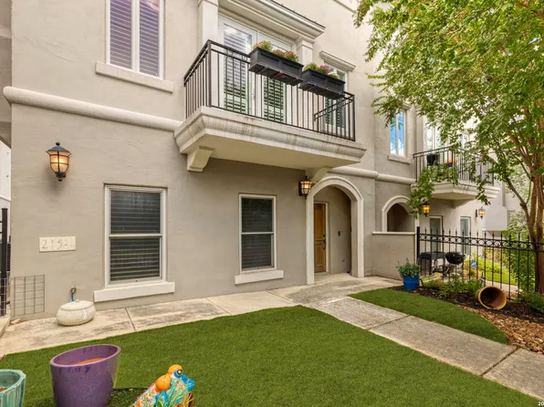 215 E Mulberry, San Antonio, TX 78212