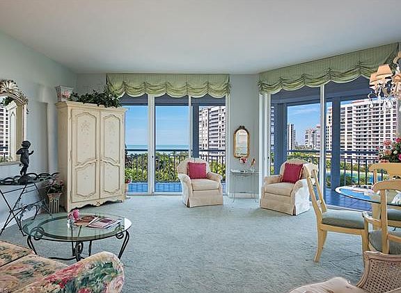 3rd image of 4255 Gulf Shore Blvd N APT 607