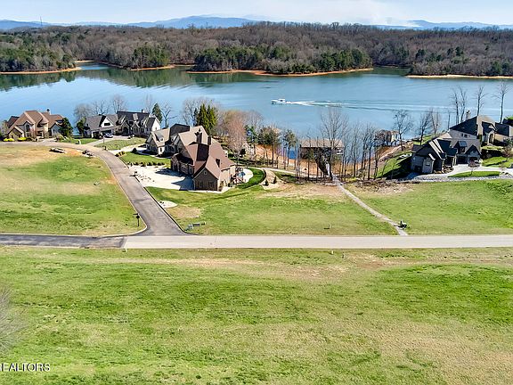 5th image of 185 Killdeer Dr