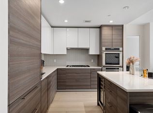 1 Franklin St UNIT 3107, Boston, MA 02110