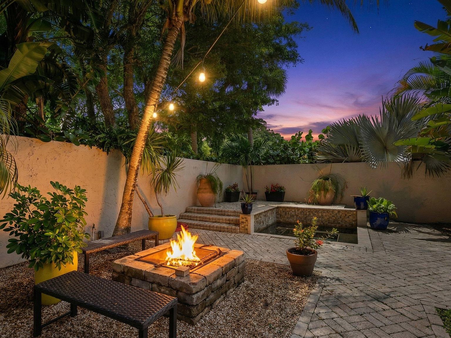 11813 Pebblewood Drive