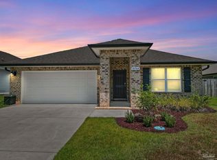 10564 Queens Gate Cir, Pensacola, FL 32506