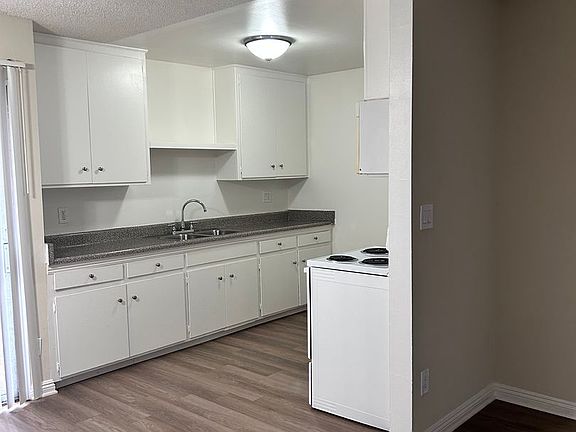 4th image of 8361 Northgate Ave APT 7
