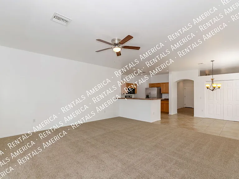 10427 E Rita Ranch Crossing Cir — Photo 8