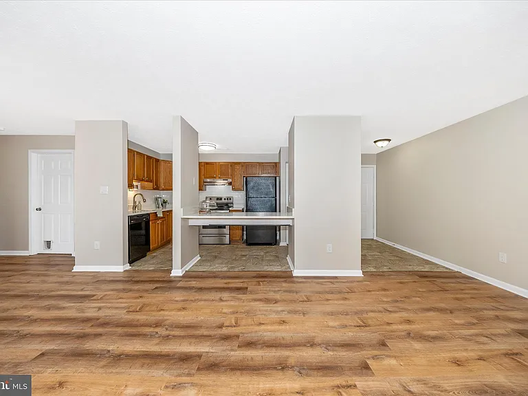 2112 Whitehall Rd #1C — Photo 14