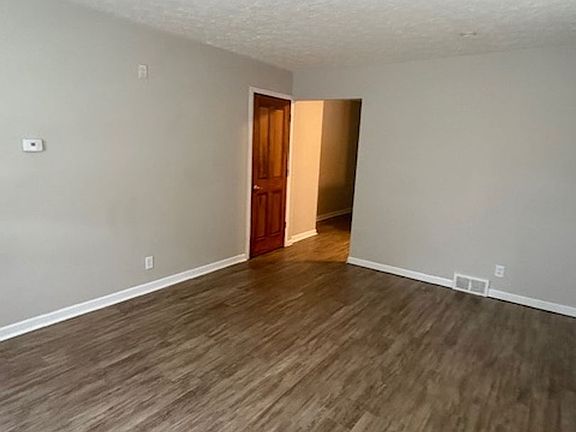2nd image of 12 S Westview Ave APT 1