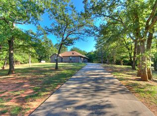 2800 Allspice Run, Norman, OK 73026