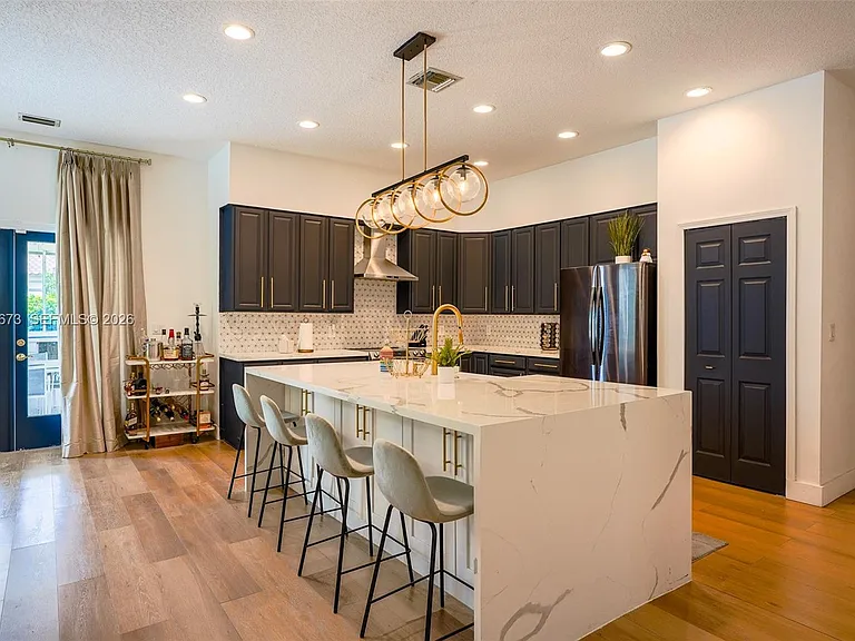 2575 Muirfield Ter — Photo 12