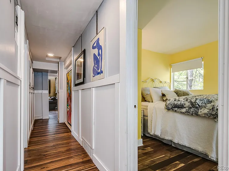 1100 S Clayton St — Photo 14