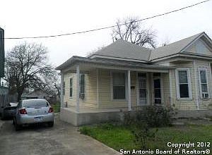 2nd image of 2818 Buena Vista St