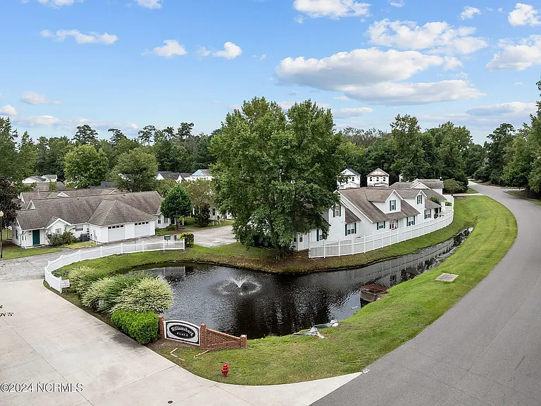 3206 Belmont Cir — Photo 31