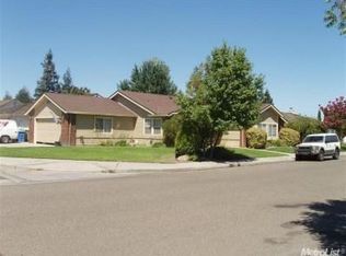 1525 Aptos Dr, Turlock, CA 95382