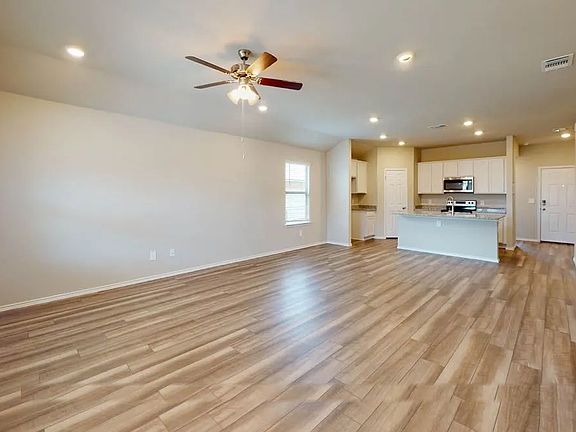 5th image of 1308 Piedmont St