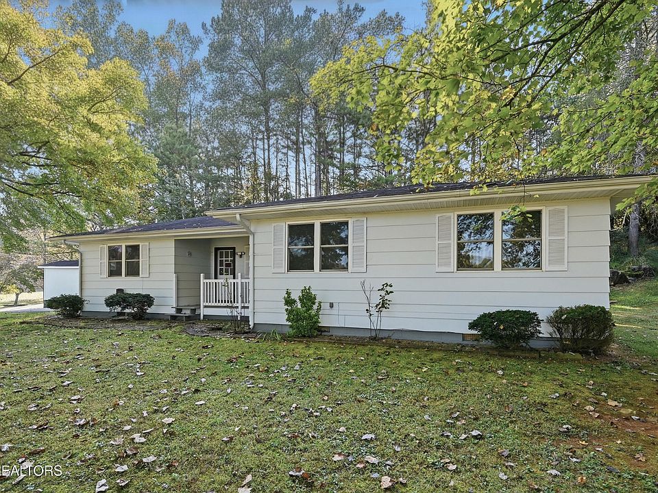 1st image of 113 East Dr