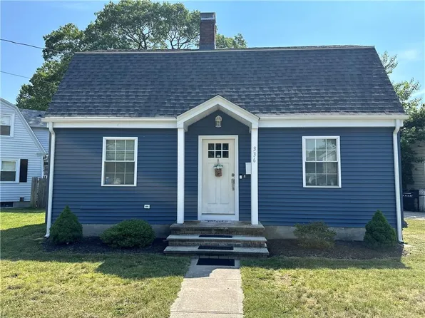 336 Elm St, Warwick, RI 02888