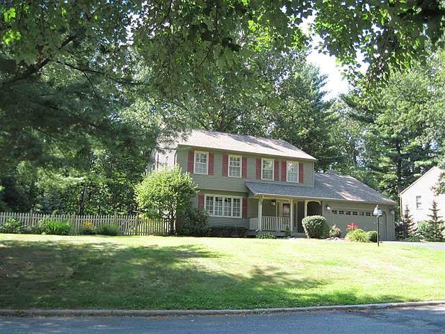 1st image of 14 Mystic Ln