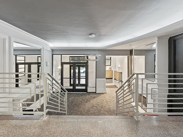 325 Main St #1B — Photo 12