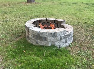 134 Live Oak Dr, Jacksonville, NC 28540