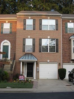 521 Samuel Chase Way