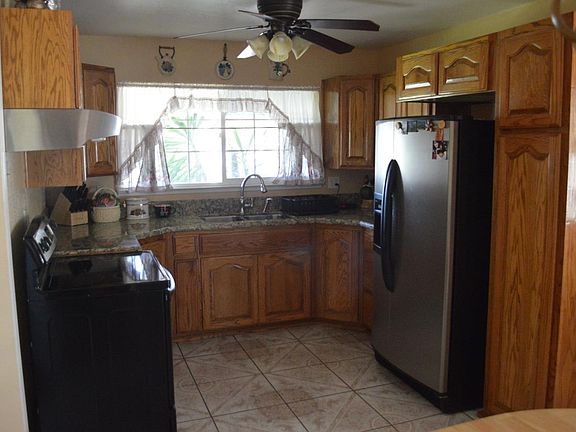 4th image of 2214 Annona Ave