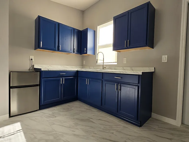 8623 N Willow Ave — Photo 7
