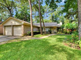 17 Rock Pine Ct, Spring, TX 77381