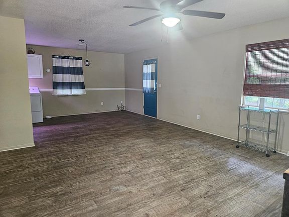 2nd image of 288 Holly Hill Dr