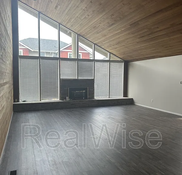 7730 SW Eaker Pl — Photo 14
