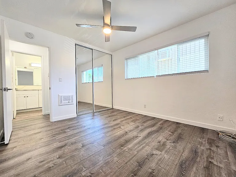 1747 Chalcedony St #1 — Photo 11