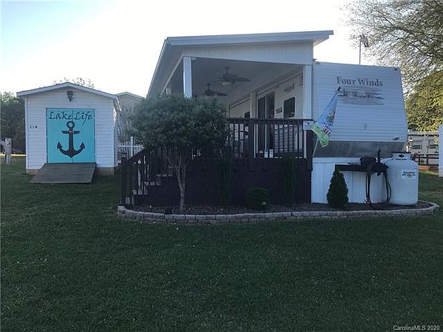 1st image of 110 Dove Ln