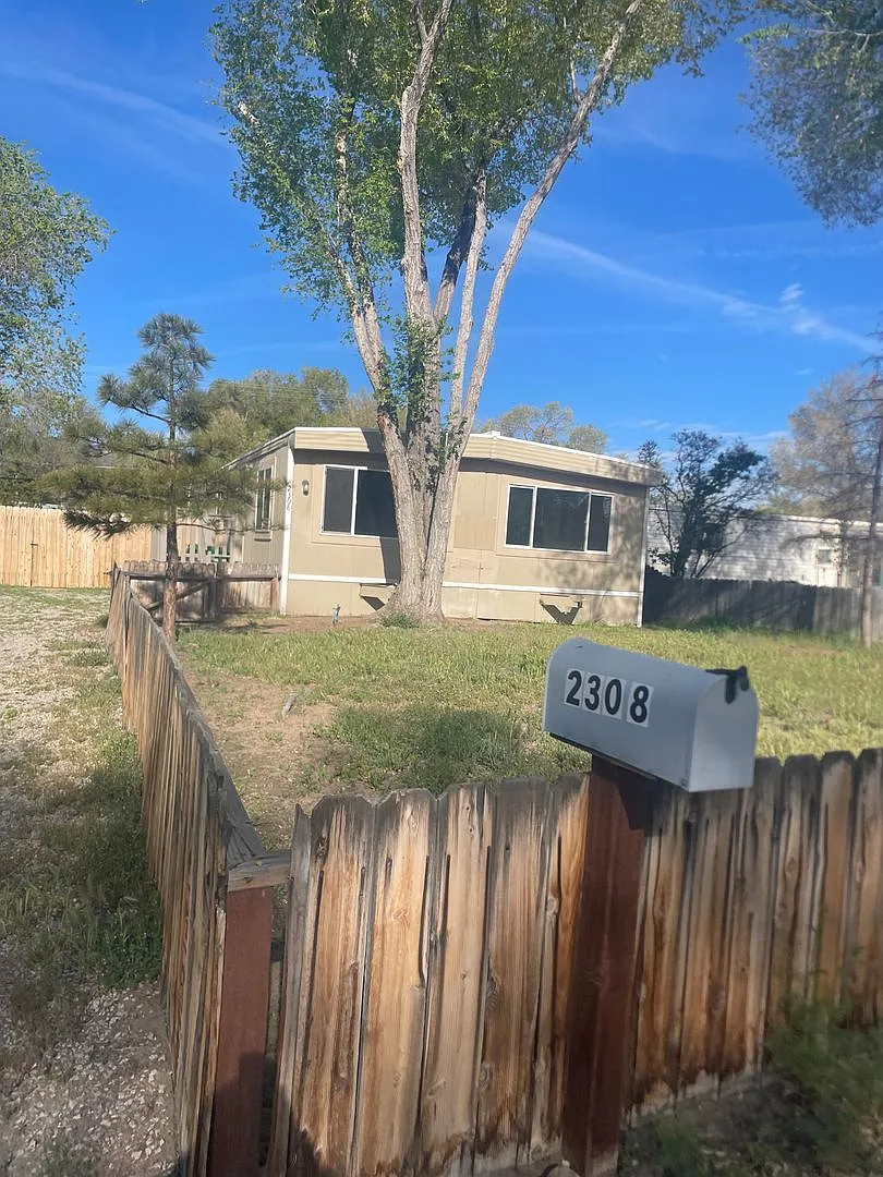 2308 Airport Rd photo 1