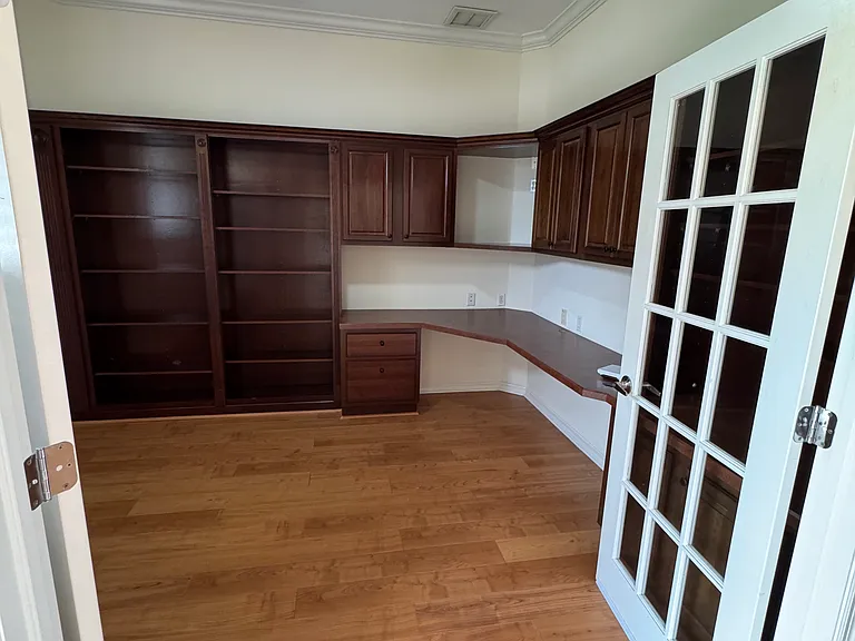 10084 Cherry Hills Avenue Cir — Photo 25
