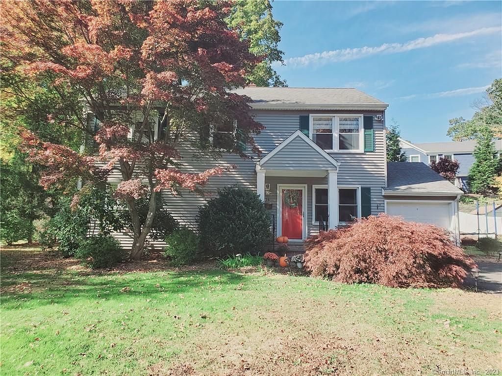 14 Meadowpark Ave N, Stamford, CT 06905 Zillow