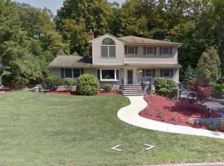15 Iowa Rd, Wayne, NJ 07470