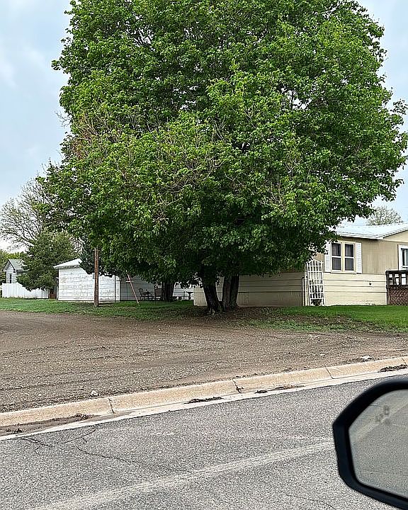 158 N Willow St, NE 69045 Zillow