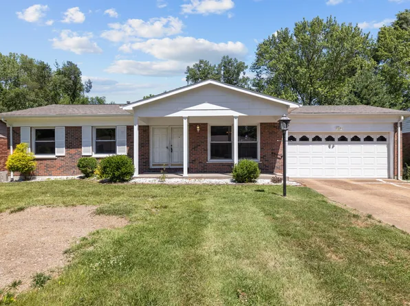 11556 Sherrington Dr, Saint Louis, MO 63138