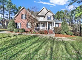 2784 Windswept Cv, York, SC 29745
